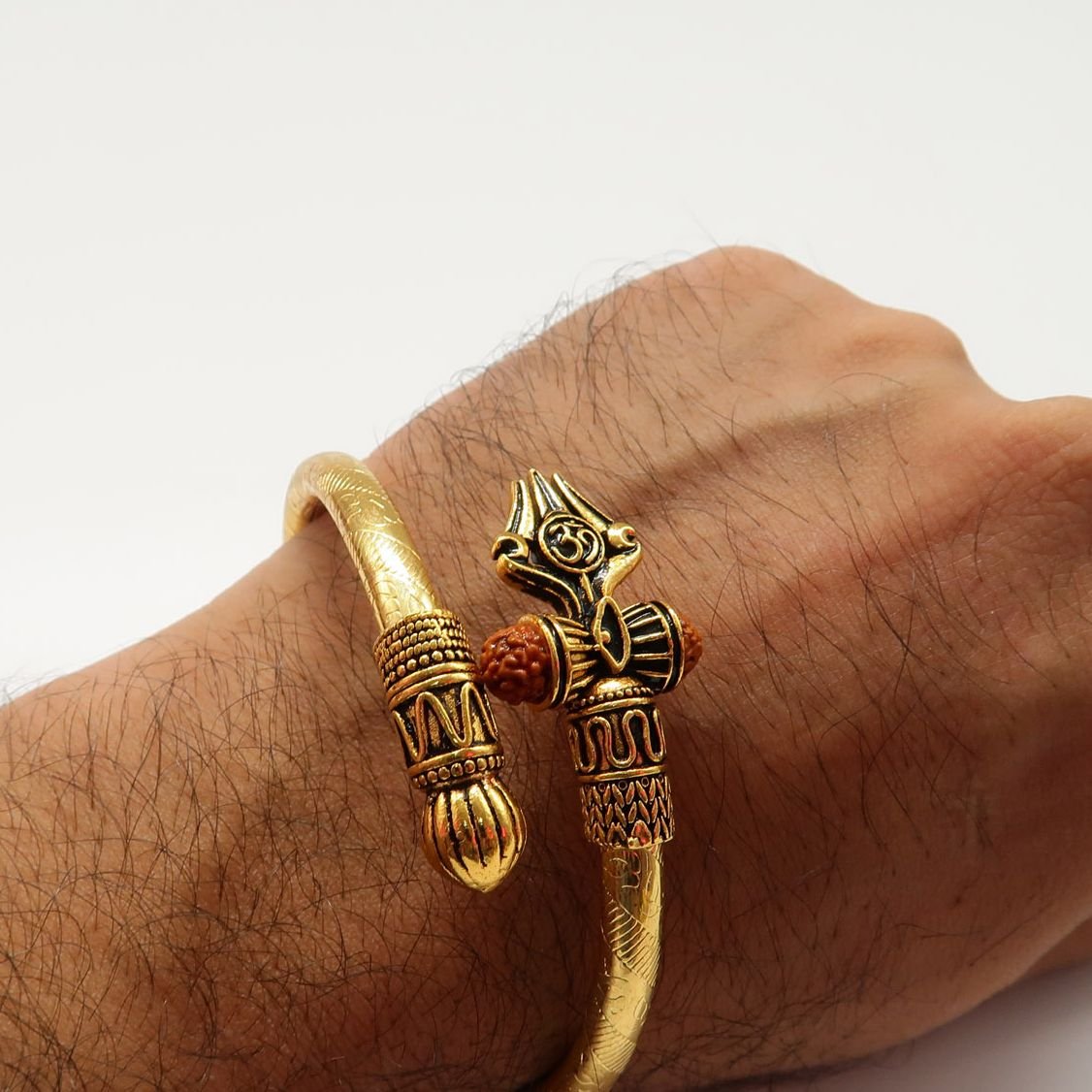 Premium Om Trishul with Rudraksha Brass Adjustable Kada Bracelet | Kappu - Image 5