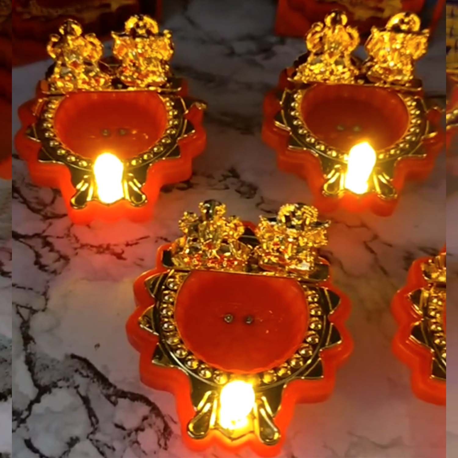 Water Sensor Diya Set Lakshmi Ganesha Design | LED Villaku Set I Battery Operated (1 pc) - Image 4